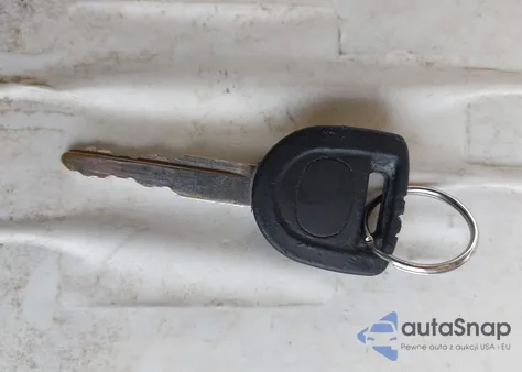 2011 Mazda Mazda3 I Touring из США, поврежденный, VIN JM1BL1VF6B1426873